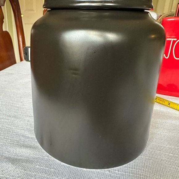 Rae Dunn Cookie Jar - Black 🍪🍪🍪 - Picture 5 of 8